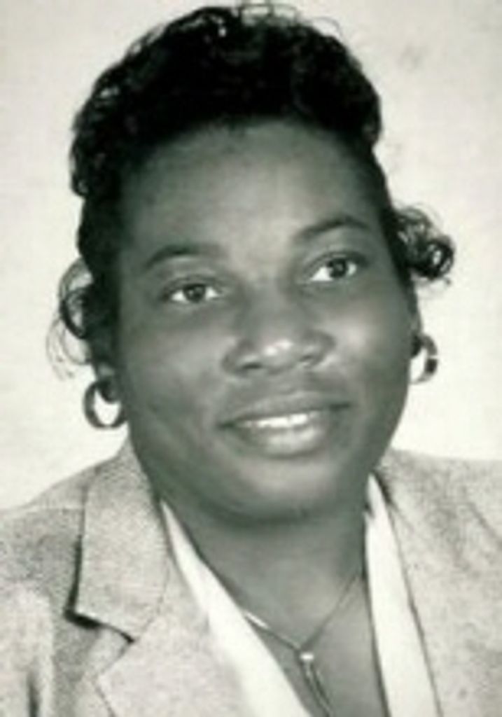 Flora Jones Profile Photo