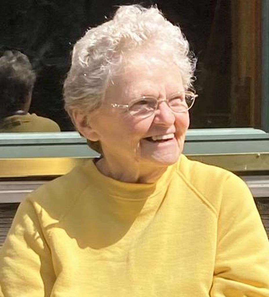Eileen V. Tavares Profile Photo