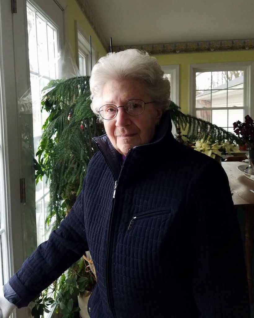 Mary Carroll (Becht) Dees Profile Photo