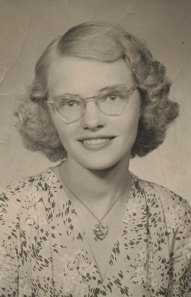 Lottie Lucille Landaker