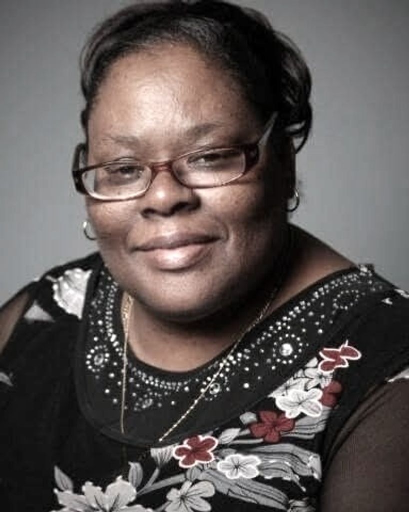 Sharolyn Lynette Hardy Profile Photo