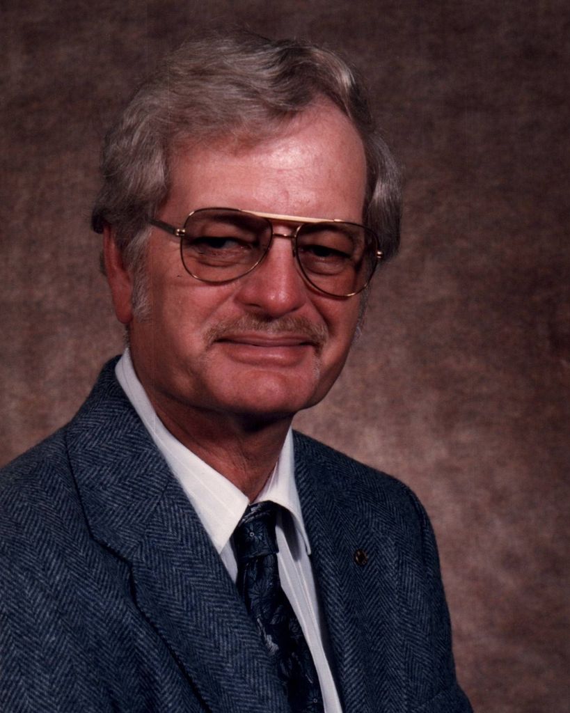 Richard W. "Dick" Might Profile Photo