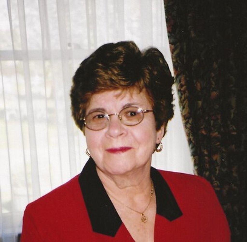 Evelyn Desmarias Profile Photo