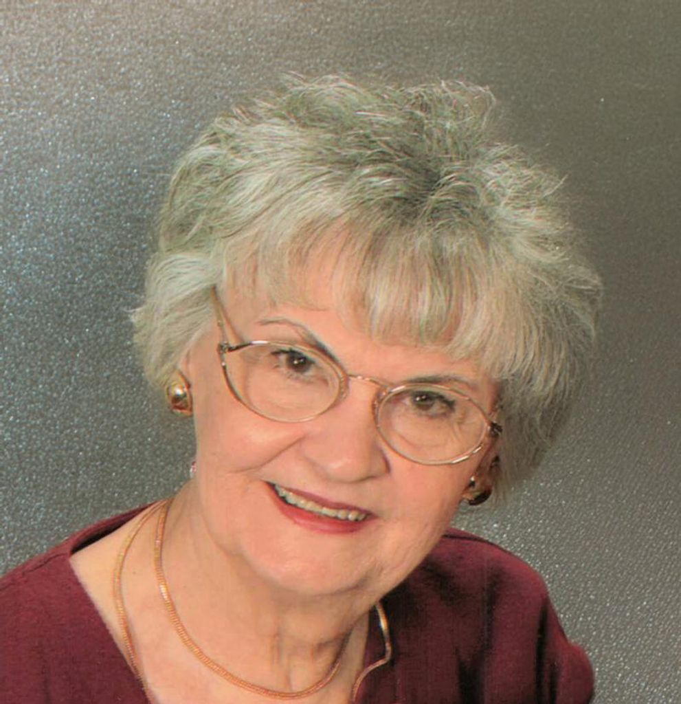 Flaudine "Flo" Louise Wieck Profile Photo
