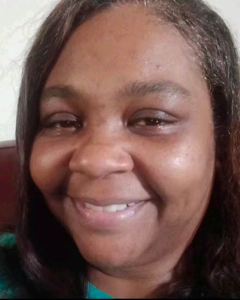 Manica "Shuggy" Clinton Profile Photo