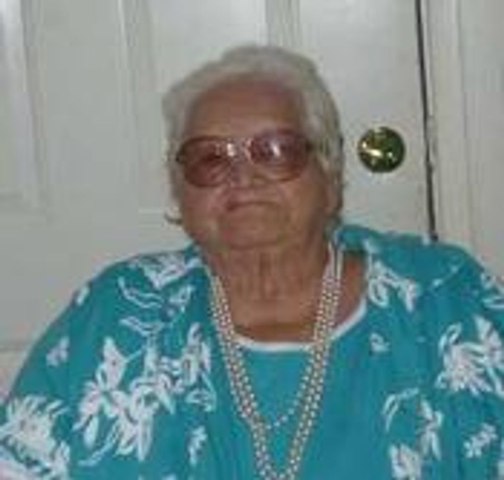 Lola Atwood Profile Photo