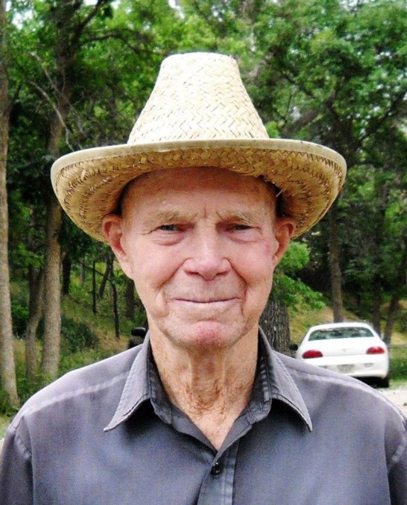 Robert "Bob" Waggener