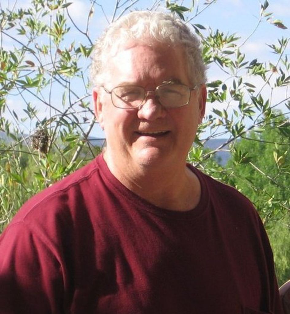 Robert 'Bob' Holliday Profile Photo