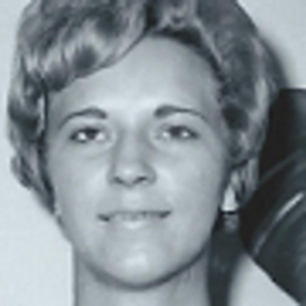 Irene Cross