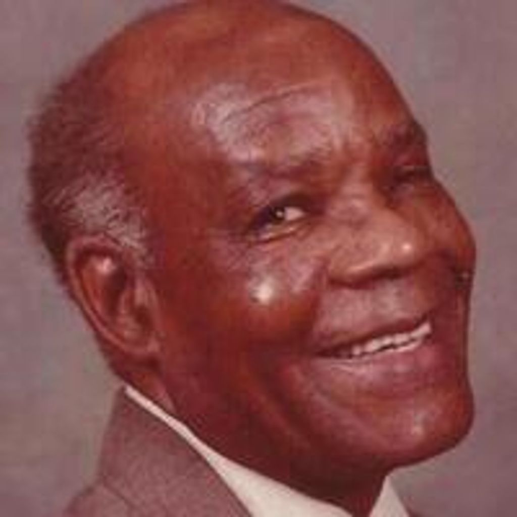 Clifton Lee Robertson Profile Photo