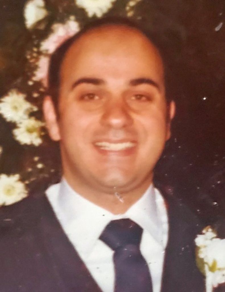 James Simon Profile Photo