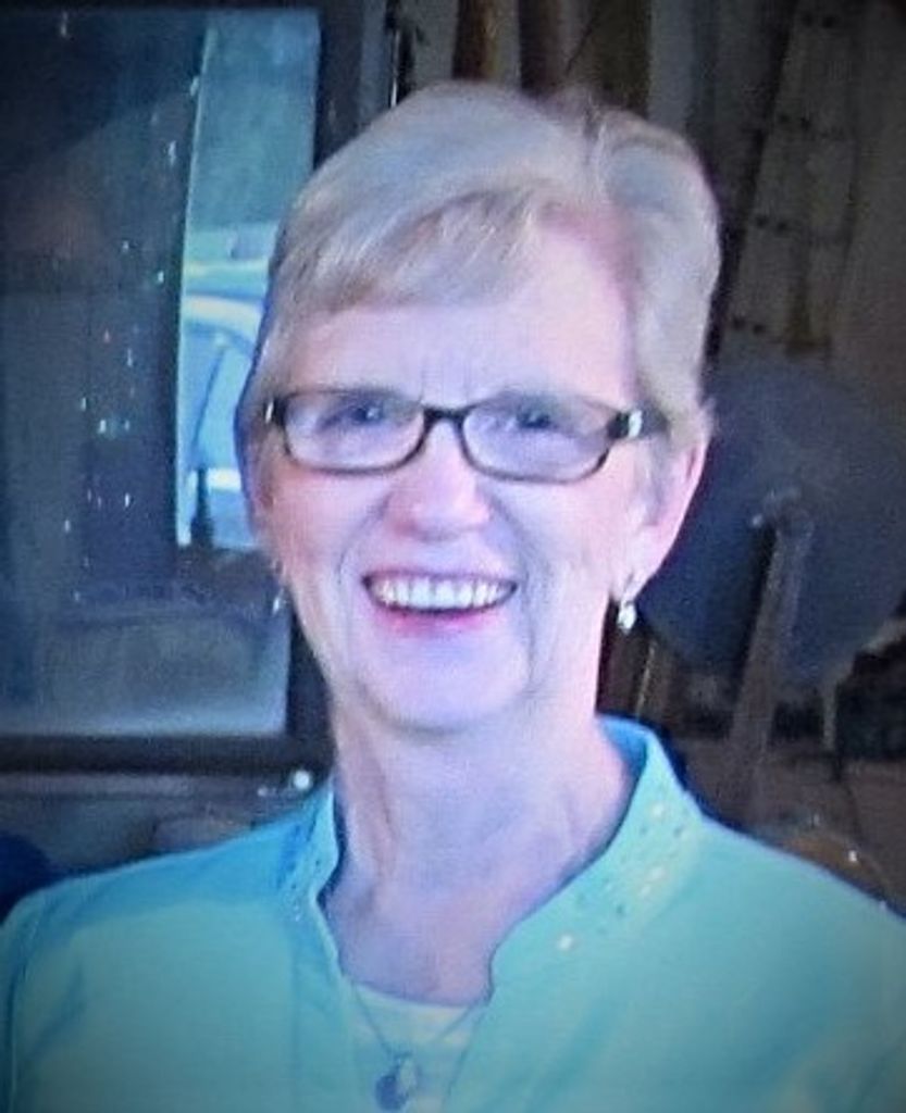 Mavis L. Slettebak