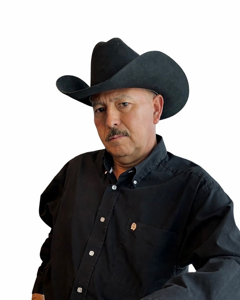 Roberto Aguilar Profile Photo