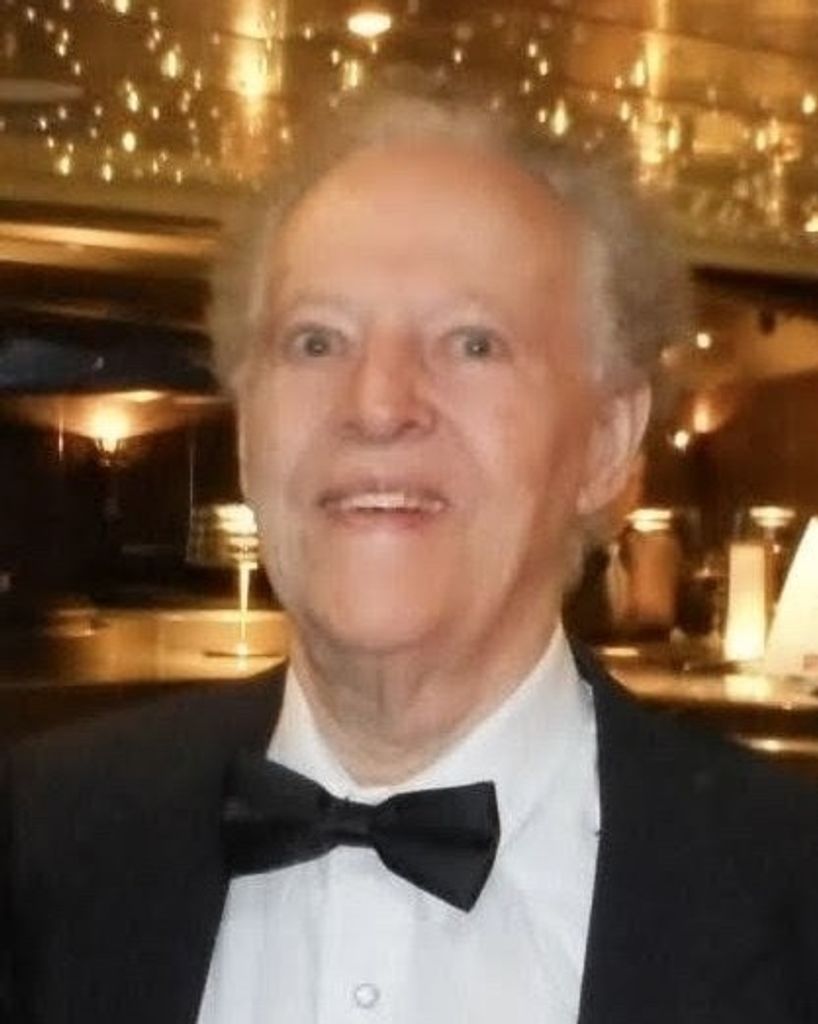 Gwen "Tref" Trefor Thomas Profile Photo