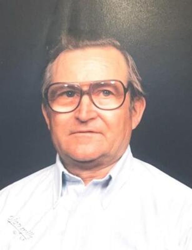 Charles "Buck" Comer Lynn Profile Photo