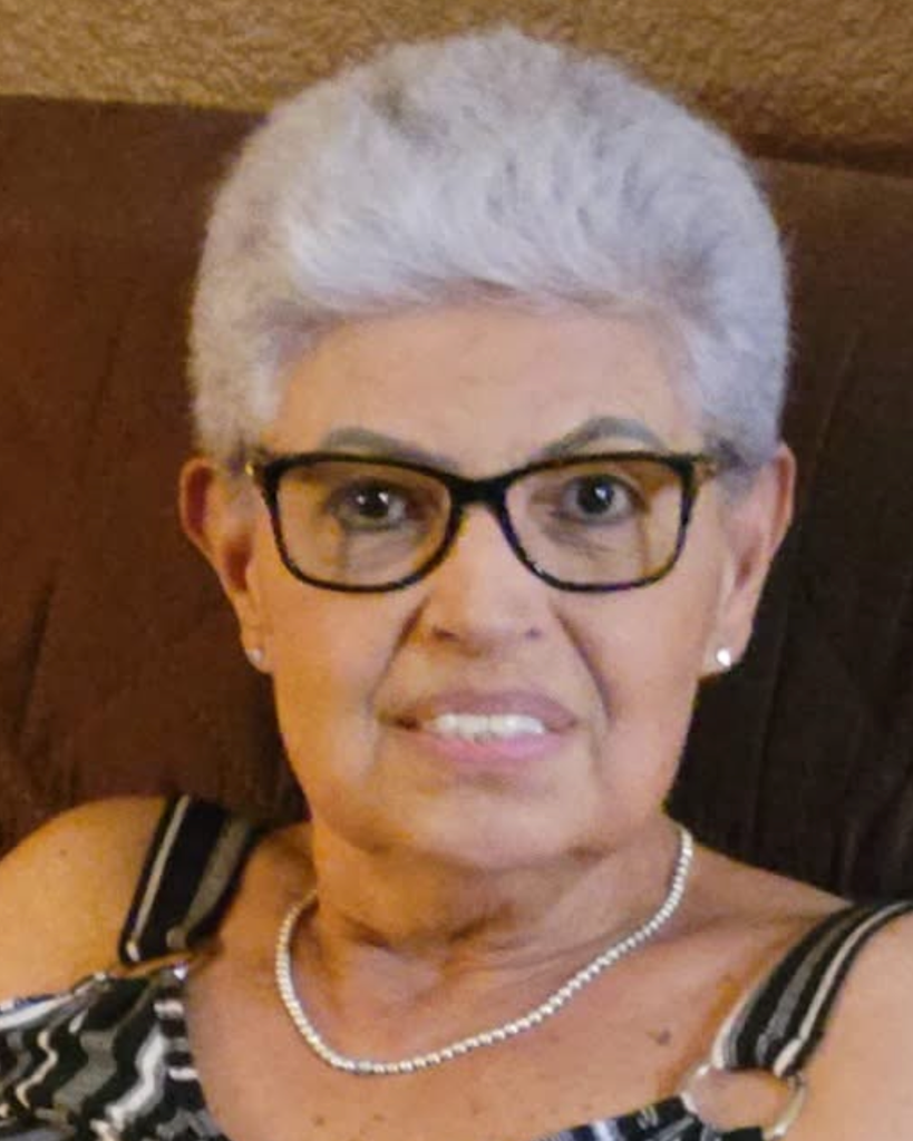 Maria Evelyn Pruna Profile Photo