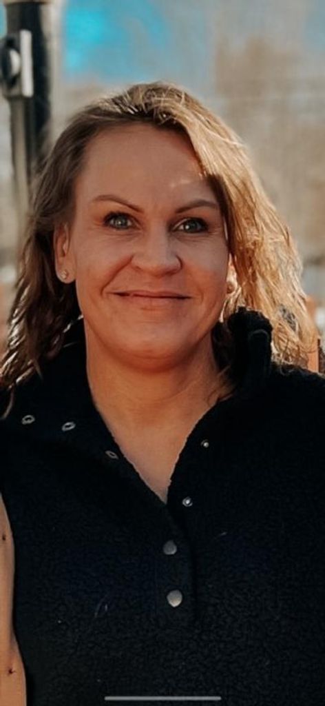 Kriscinda "Kris" Rose Heaton