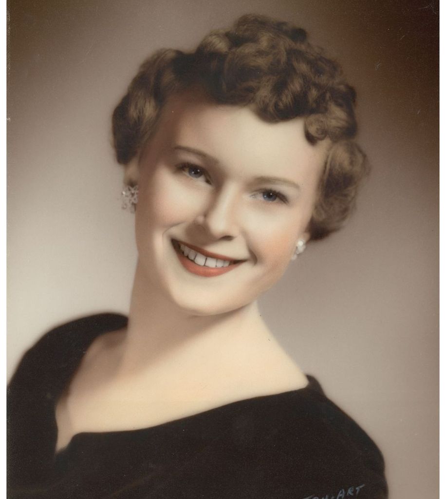 Henrietta  Dorothy Wolff