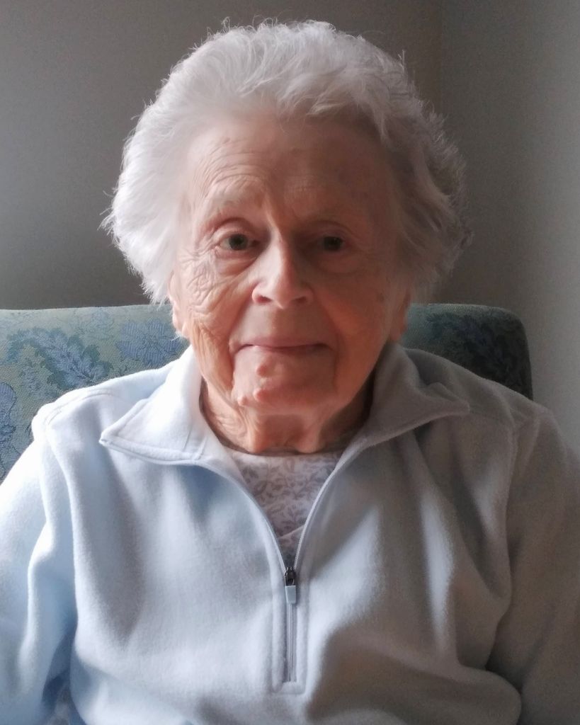 Joan Louise Patten Profile Photo
