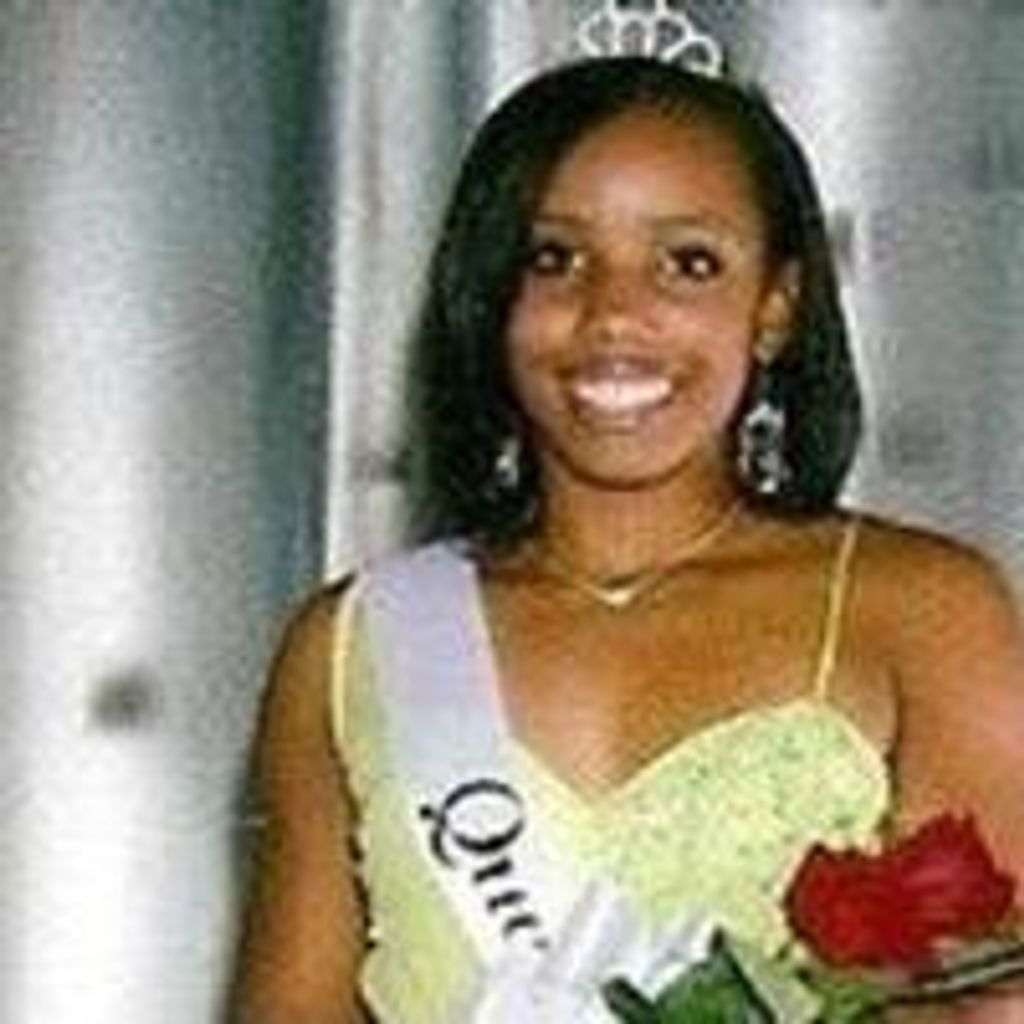 Ashley Teeaira Warren Profile Photo