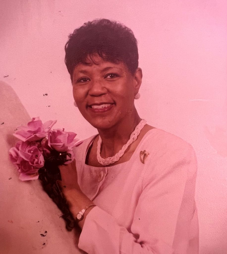 Dorothey Thomas