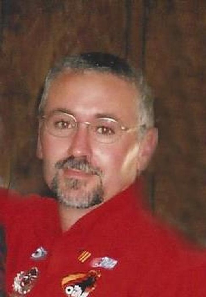 Robert Louis Torborg Profile Photo