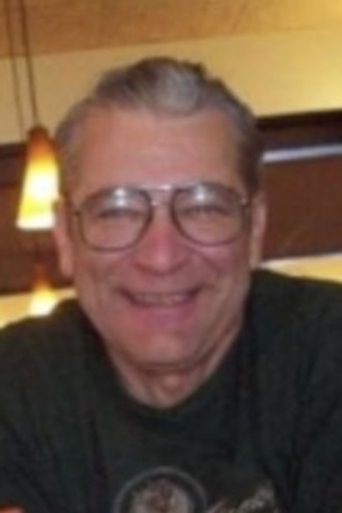 Wayne Eric Kadlec Profile Photo