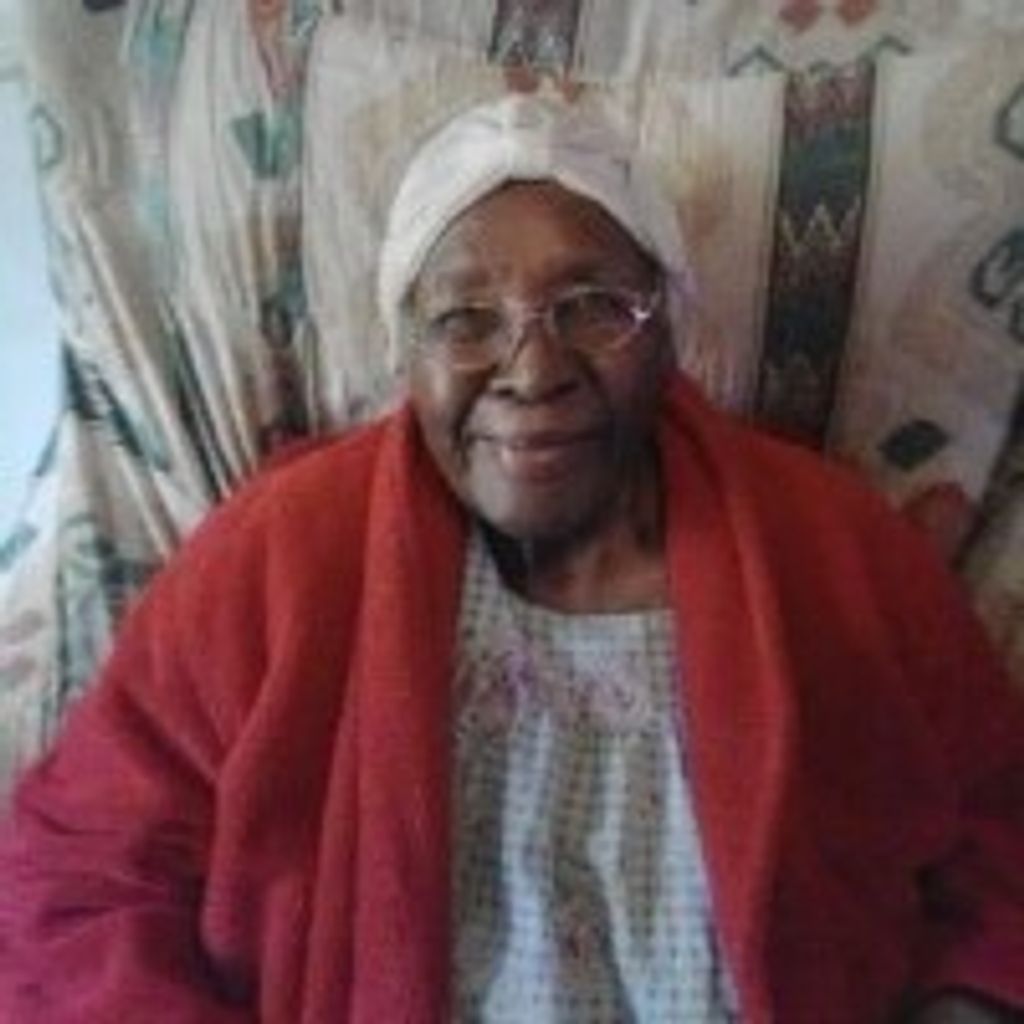 Ms. Julia Smith Profile Photo