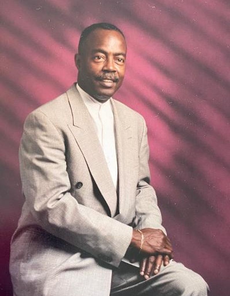 Tyrone "Bubbie" Woods Profile Photo