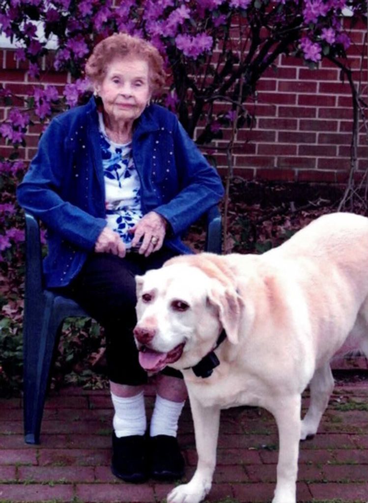 Elizabeth Eileen Moyer Profile Photo