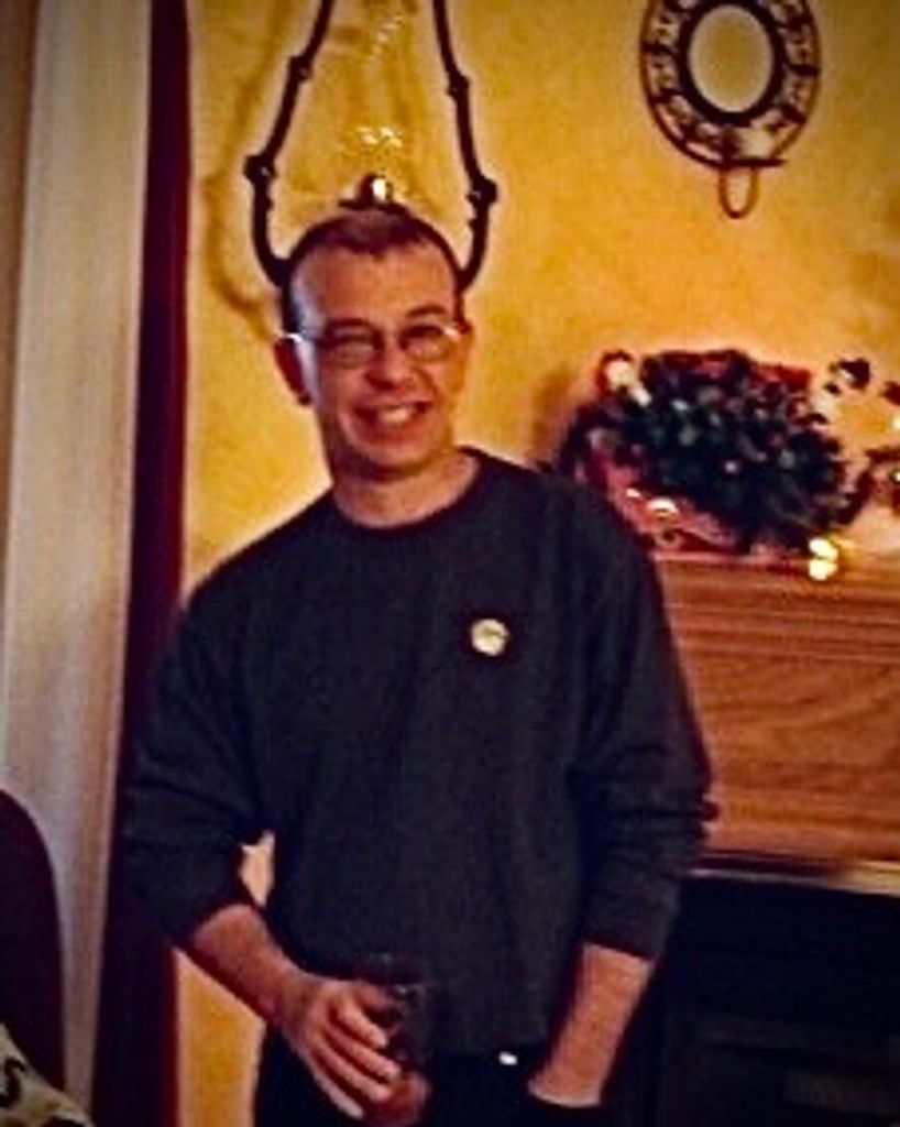 Garrick Devin Lee Profile Photo