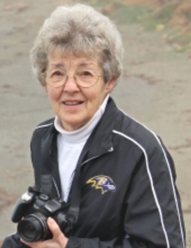 Patricia Louise Thompson