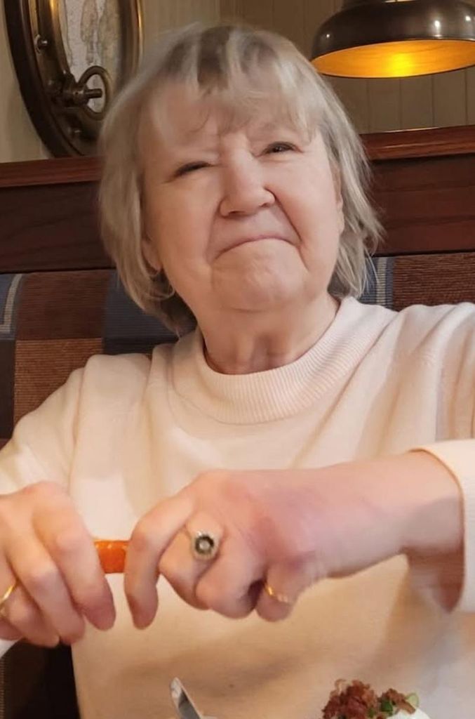 Carolyn Moore Profile Photo