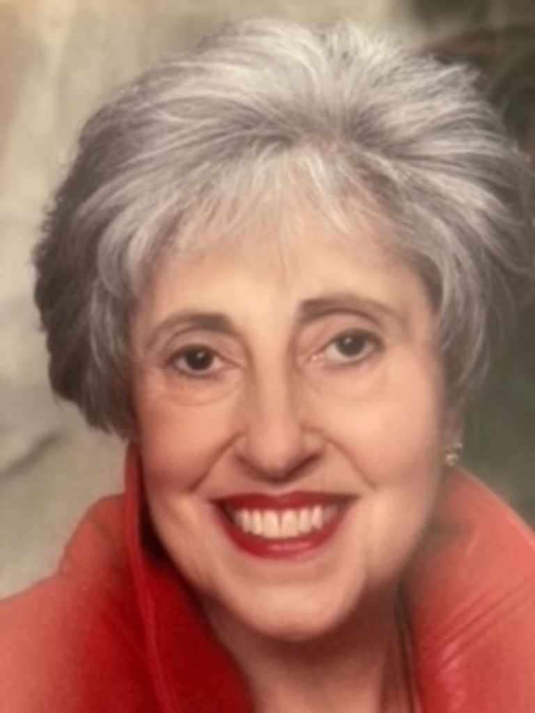 Nadine "Deanie" Smith