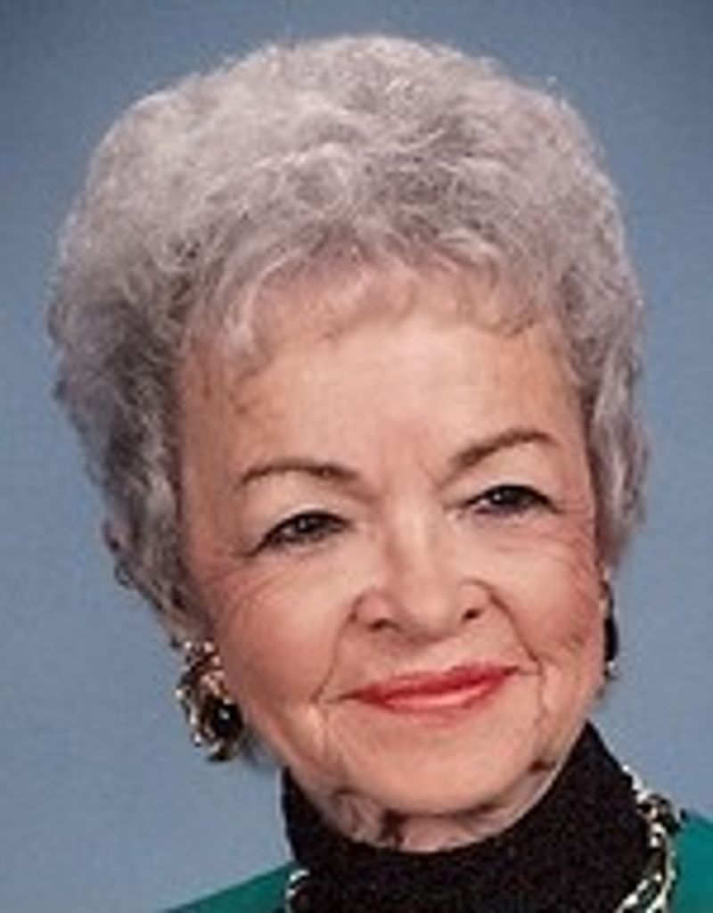 Evelyn J. "Shortie" Lynn