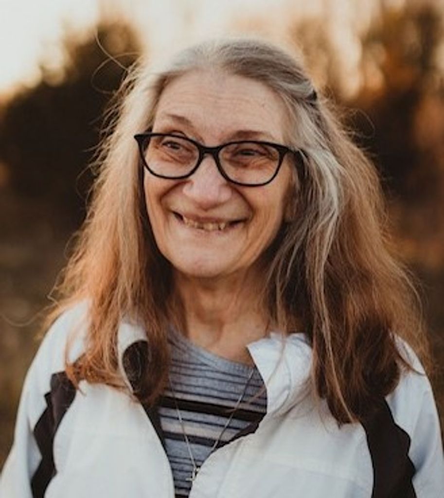 Linda M (Tyburski)  Kerber