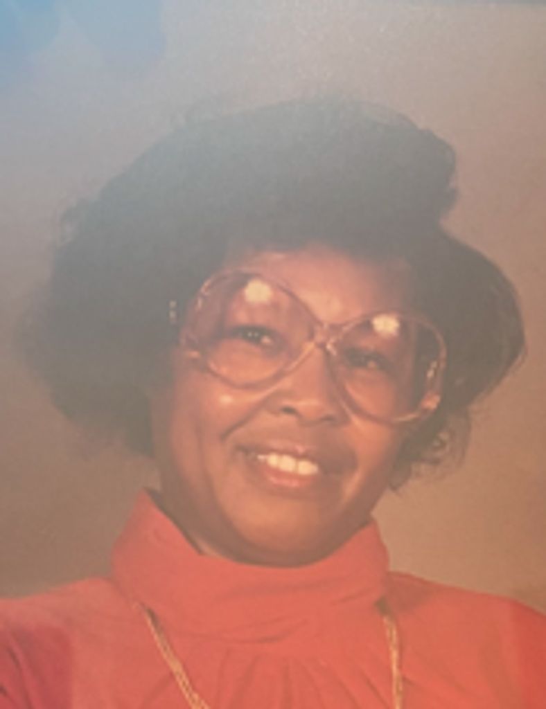 Runette Taylor Profile Photo