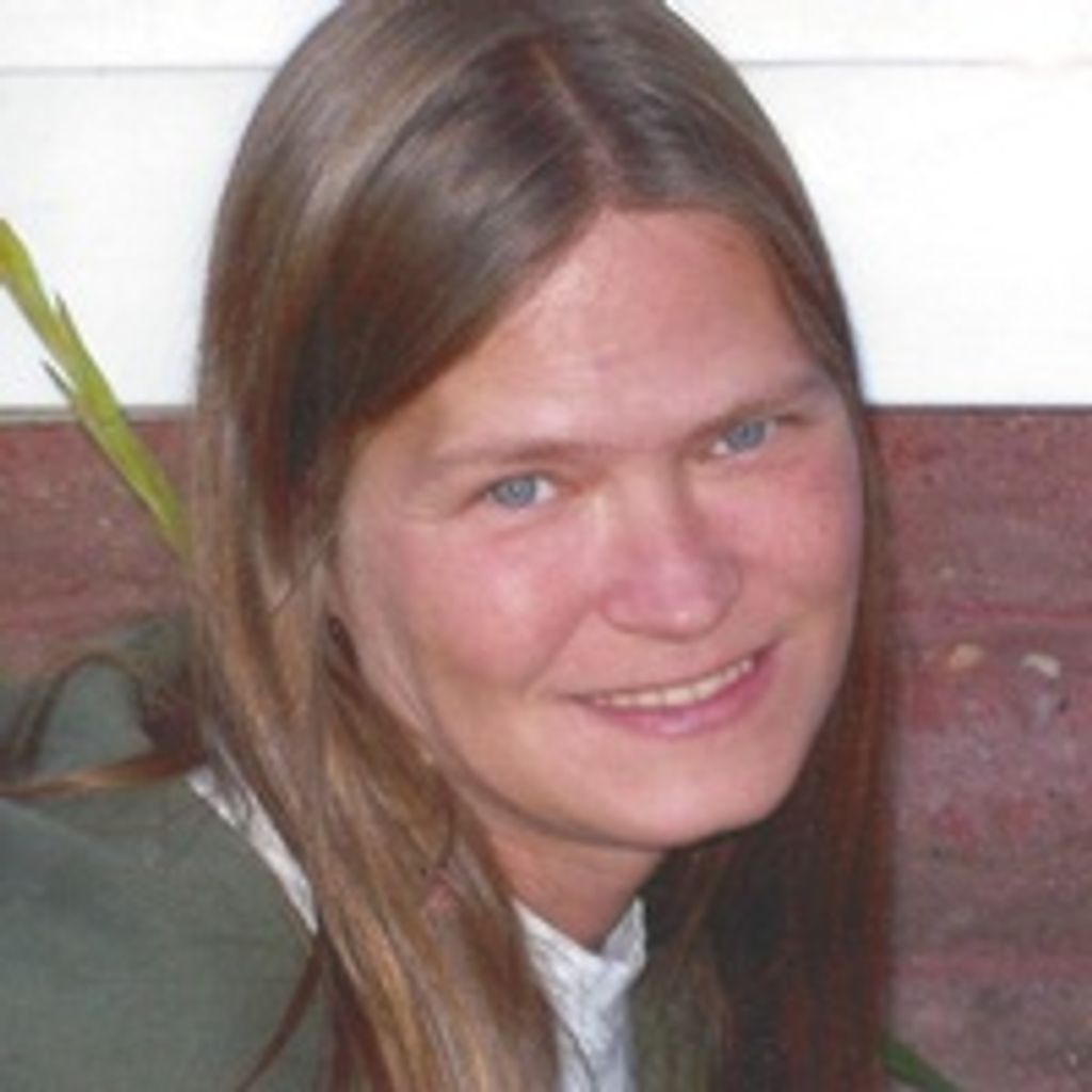 Tammy J. Vezner