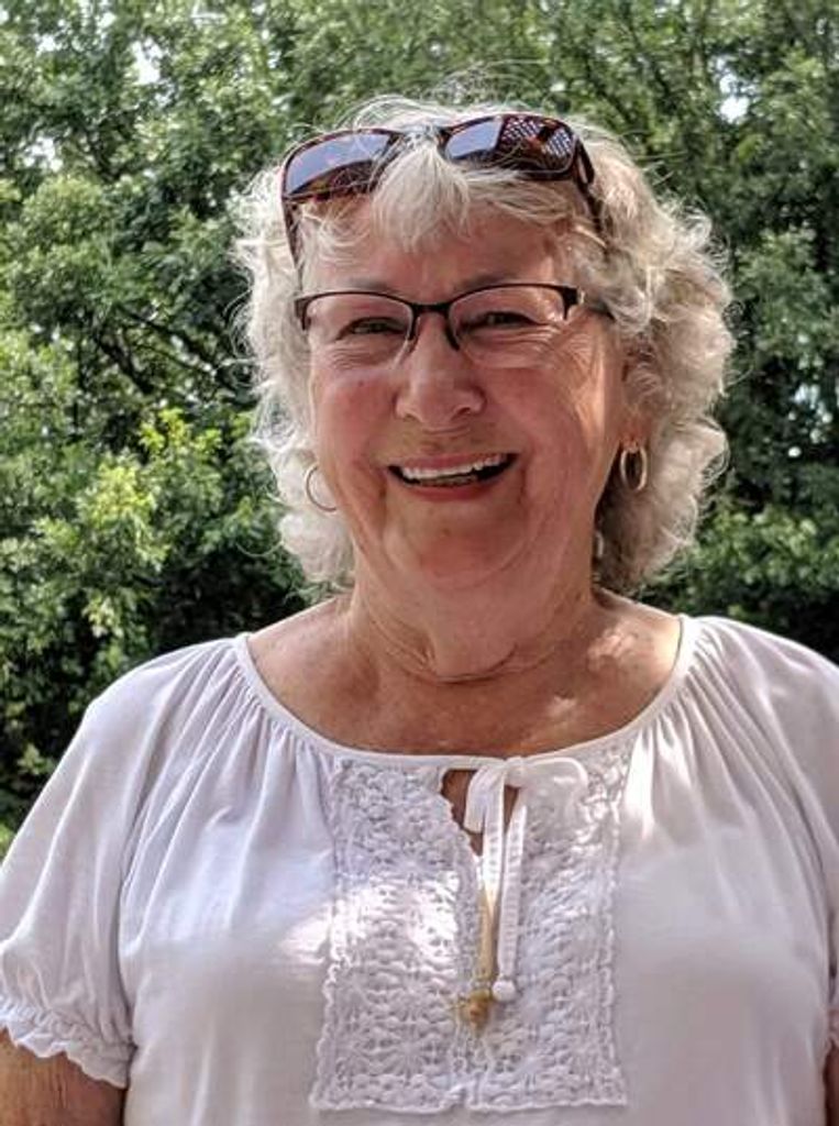 Gloria Sharon Larsen Profile Photo