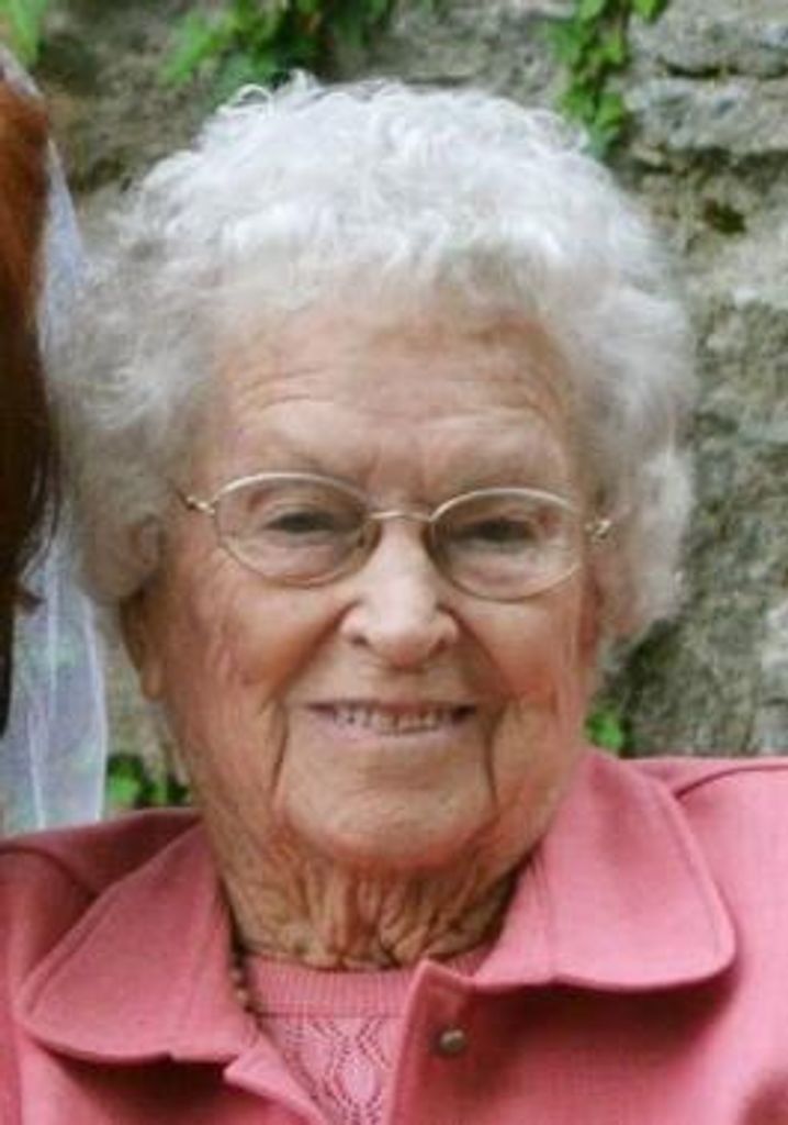 Lena Edwards