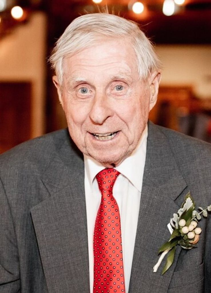 Lowell Dain Kindall Profile Photo