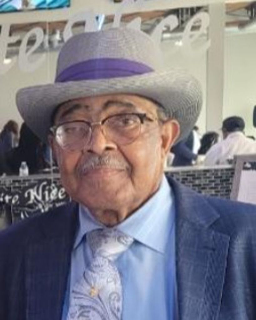 Lawrence Moore Jr. Profile Photo