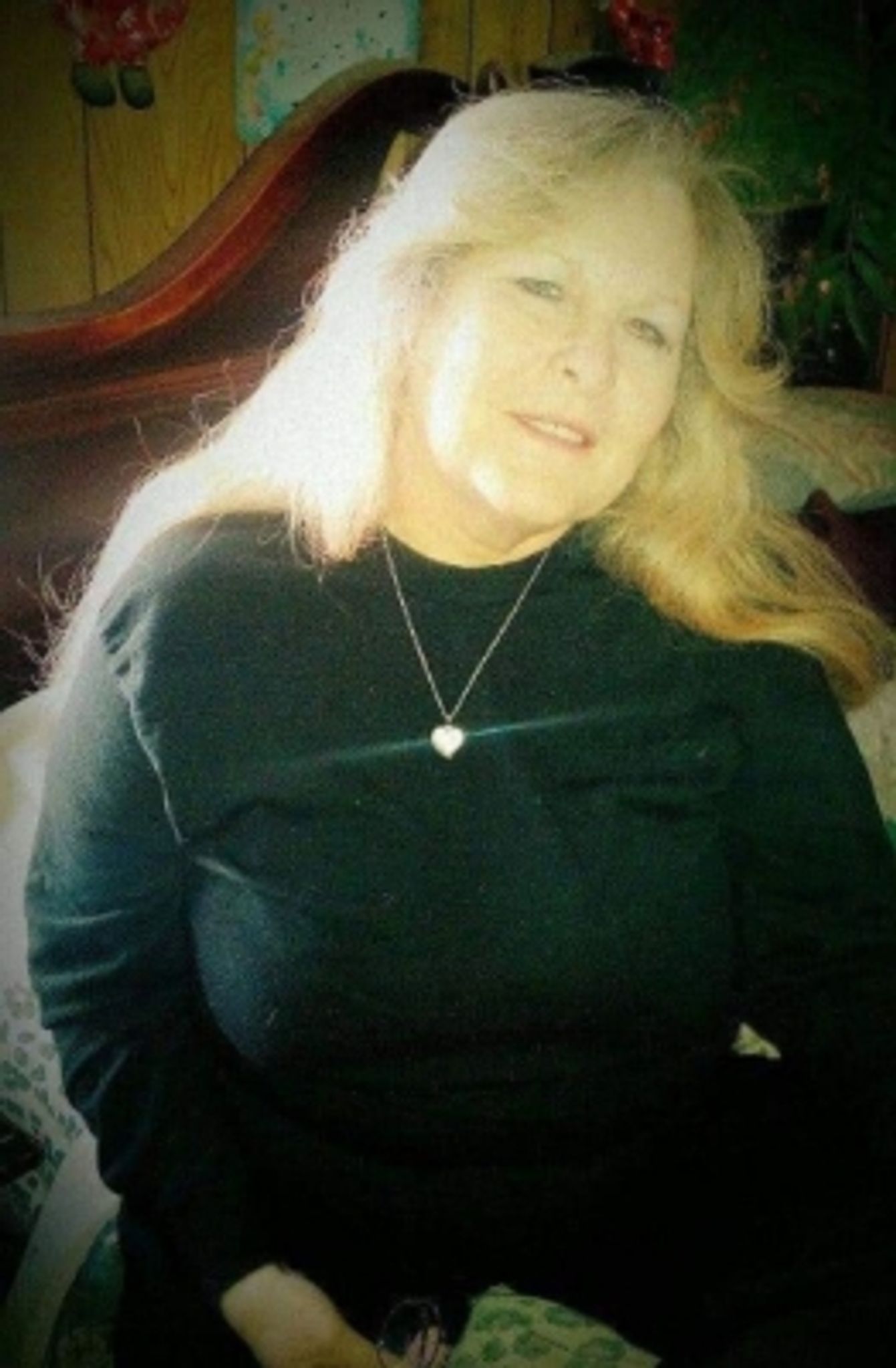 Lucinda Kay Gloshen photo gallery image 1 of 3
