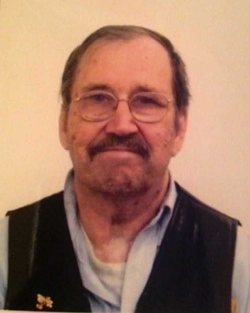 Robert "Bob" Kizer