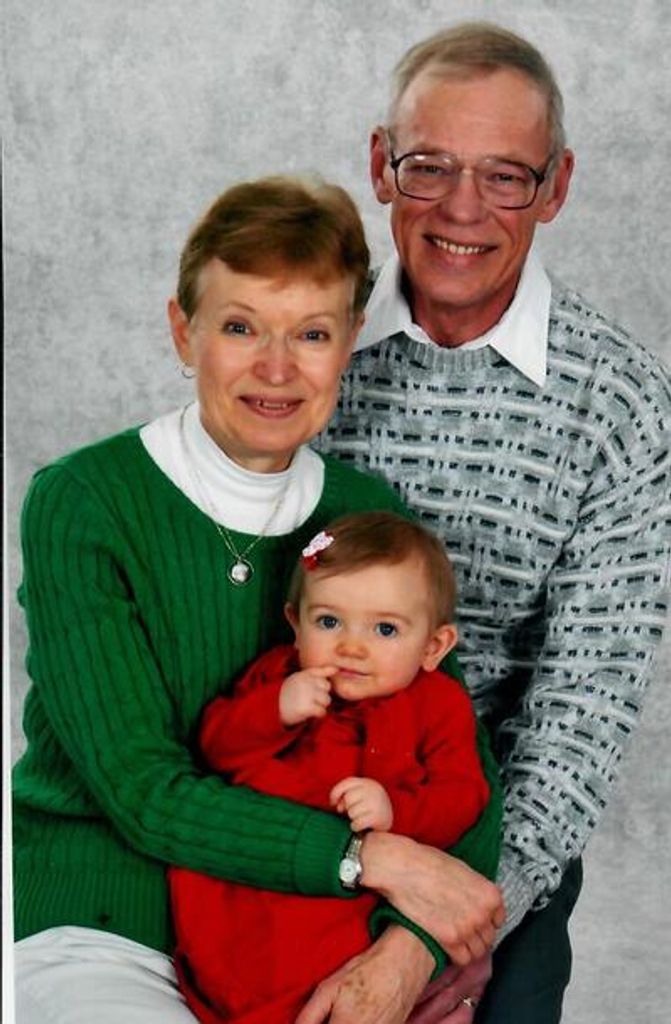 Everett D. Mcintyre Profile Photo