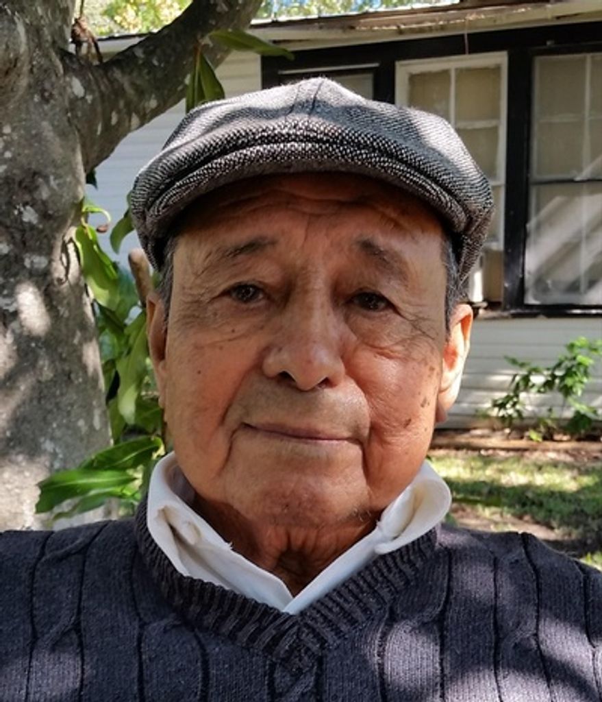 Esiquio Cano Ybarra Profile Photo