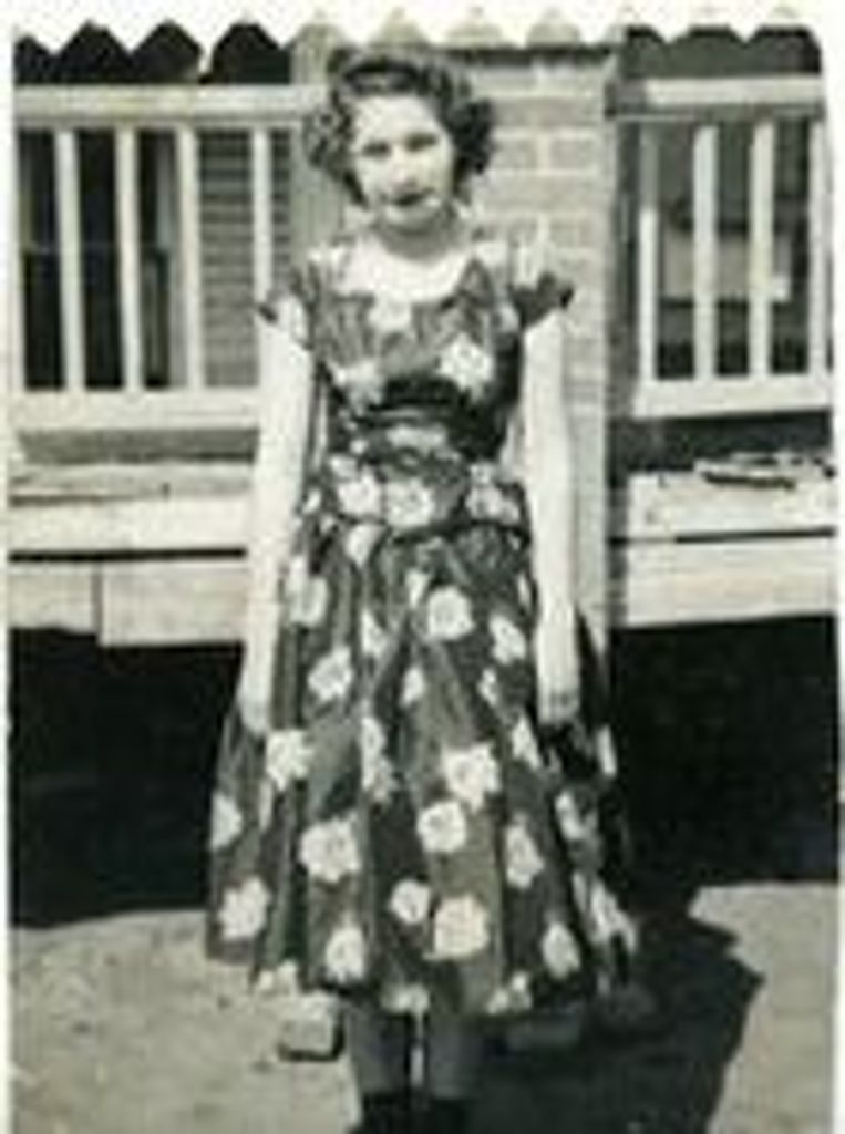 Dorothy Ray