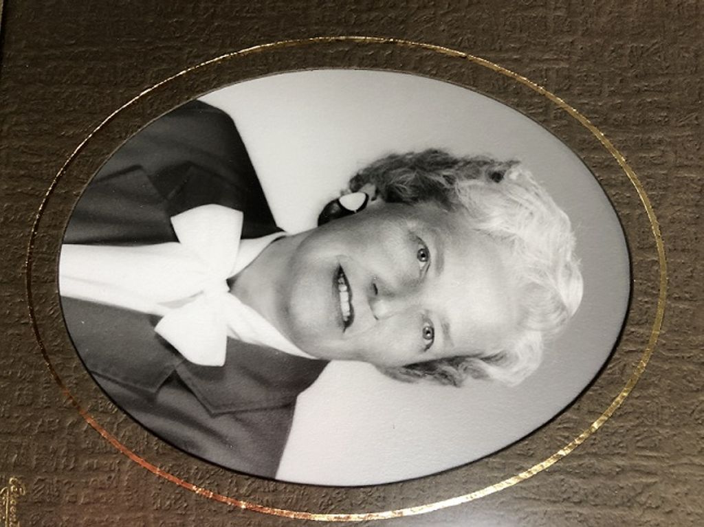 Carol A. (Runge)  Vanderveen Profile Photo