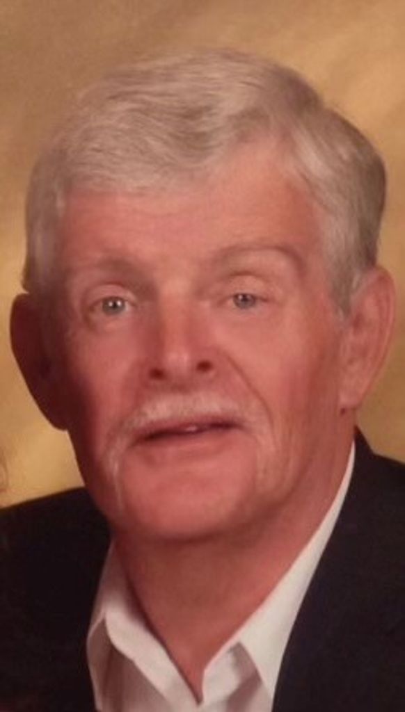 Robert Ray Oszust, Jr. Profile Photo