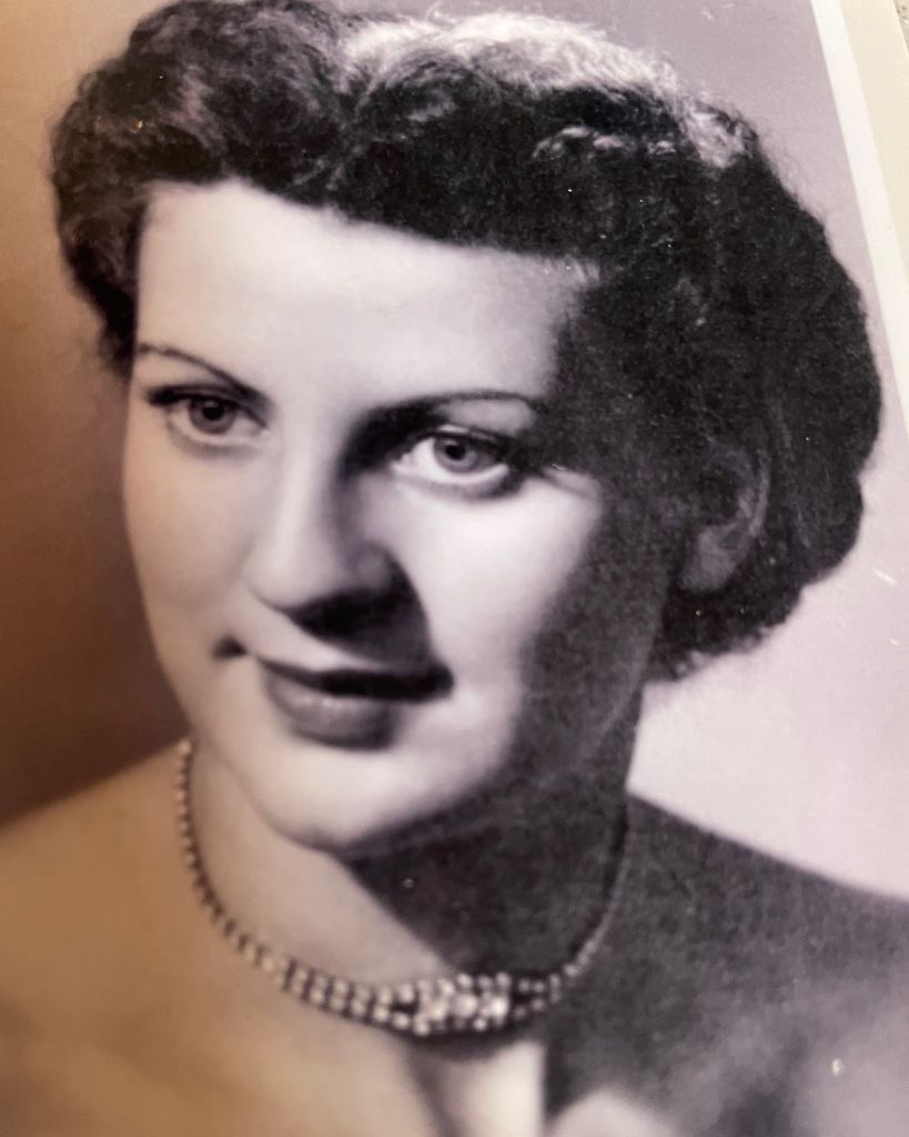 Joan Gayle Kretschmer Profile Photo